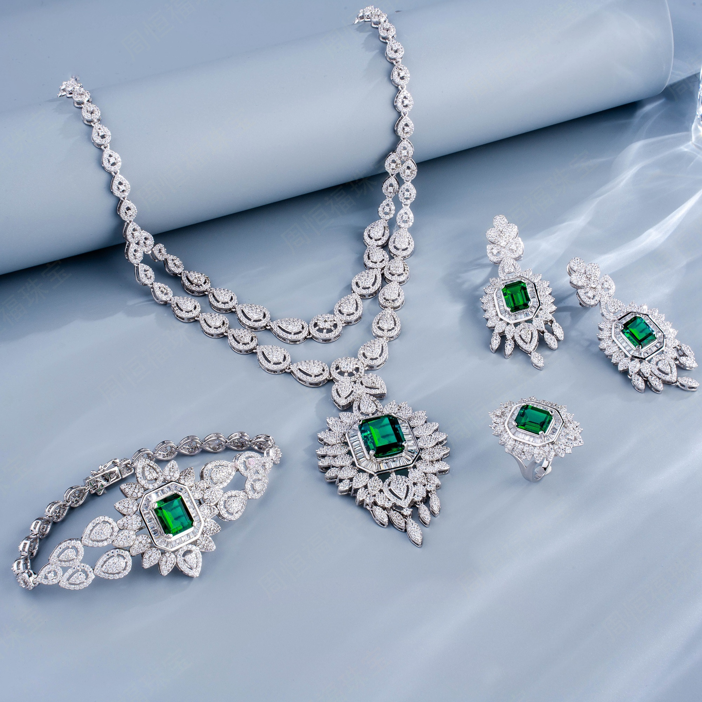 cy lade jewelry Set