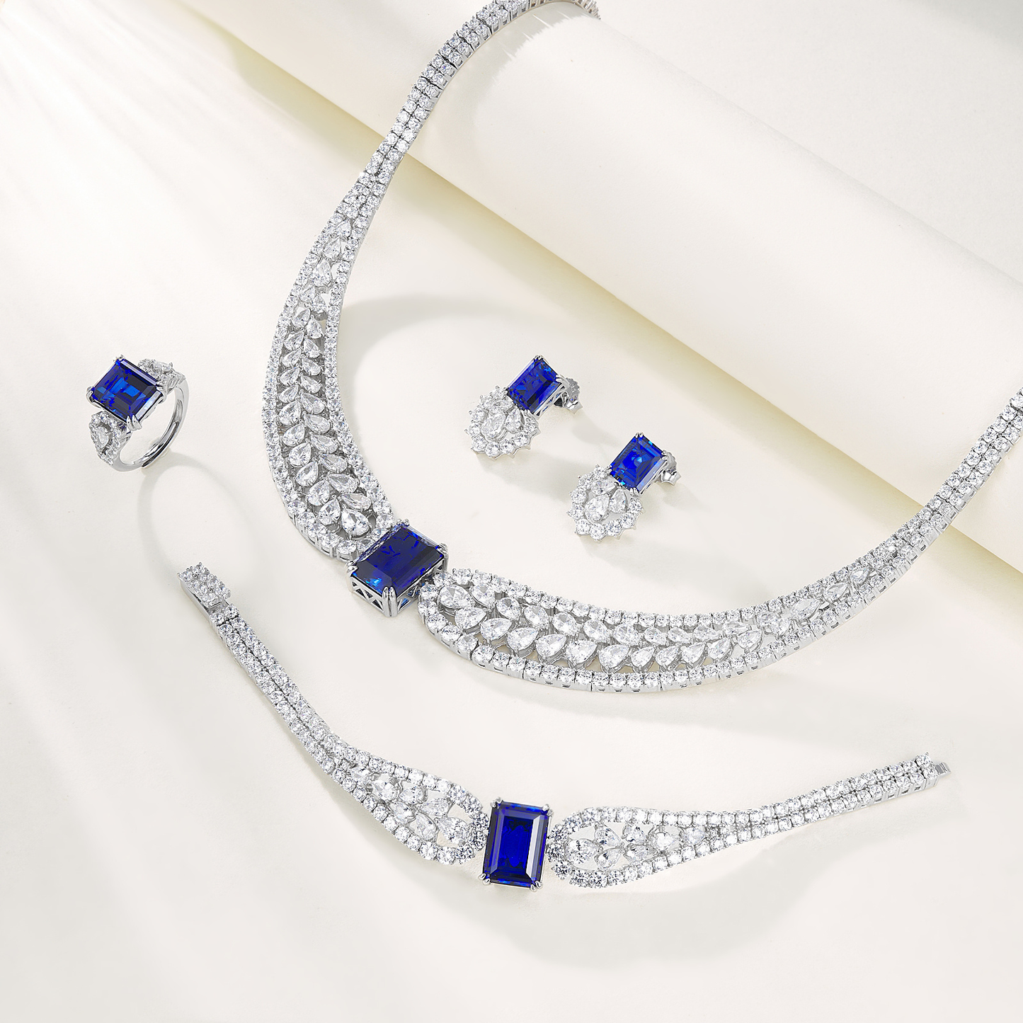 Royal Sapphire Diamond Necklace Set